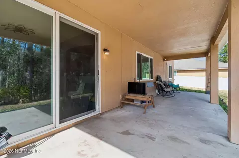 Exterior - 13687 Devan Lee Dr N, Jacksonville, FL 32226 photo 13 of 15