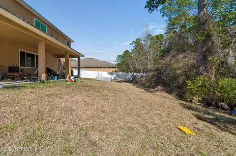 Exterior - 13687 Devan Lee Dr N, Jacksonville, FL 32226 photo 7 of 15