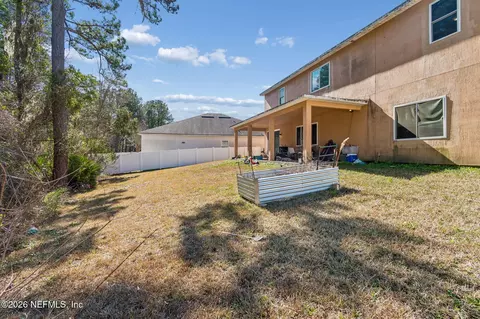 Exterior - 13687 Devan Lee Dr N, Jacksonville, FL 32226 photo 6 of 15