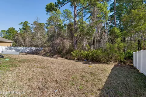 Exterior - 13687 Devan Lee Dr N, Jacksonville, FL 32226 photo 8 of 15