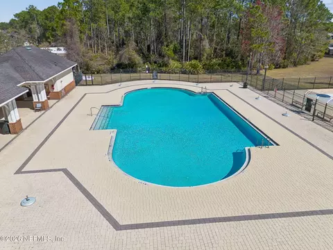 Exterior - 13687 Devan Lee Dr N, Jacksonville, FL 32226 photo 10 of 15