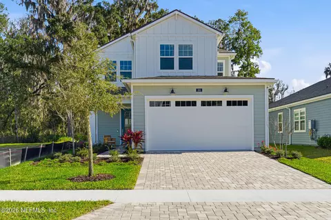 261 Oakmoss Dr, Saint Johns, FL 32259