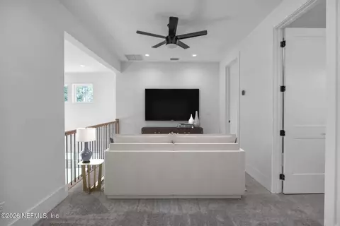 Entry Way - 909 Eagle Dr, Saint Augustine, FL 32086 photo 2 of 2