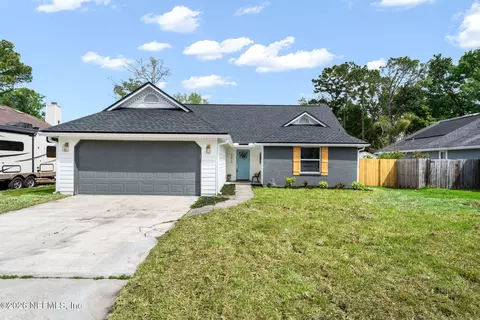 3679 Mandarin Woods Dr N, Jacksonville, FL 32223
