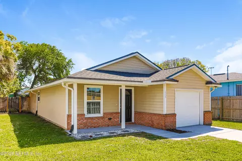 628 4th Ave S, Jacksonville Beach, FL 32250