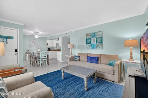 Living - 34 Brigantine Ct, Saint Augustine, FL 32080 photo 2 of 4