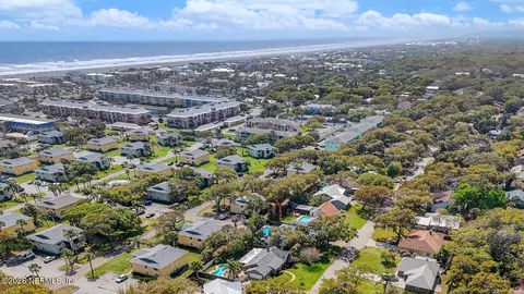 View/Area - 34 Brigantine Ct, Saint Augustine, FL 32080 photo 8 of 10