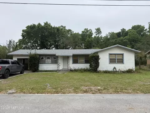 436 E Bennett Ave, Deland, FL 32724