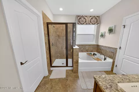 Bath - 35 Cane Garden Way, Saint Augustine, FL 32092 photo 2 of 5