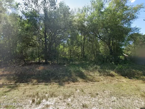 909 Paradise Blvd, Georgetown, FL 32139