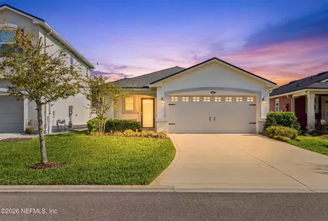 122 Vicksburg Dr, Saint Johns, FL 32259
