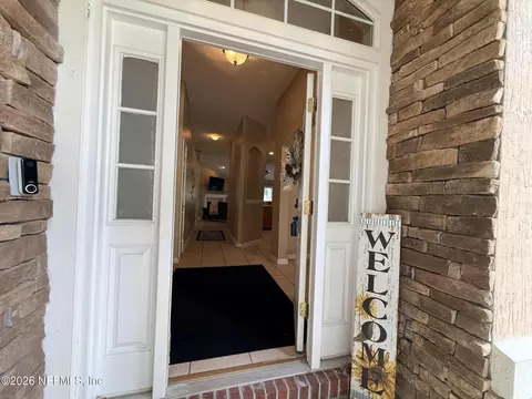 11017 Apple Blossom Trl W, Jacksonville, FL 32218
