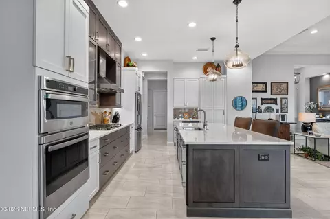 Kitchen - 514 Latrobe Ave, Saint Augustine, FL 32095 photo 5 of 6