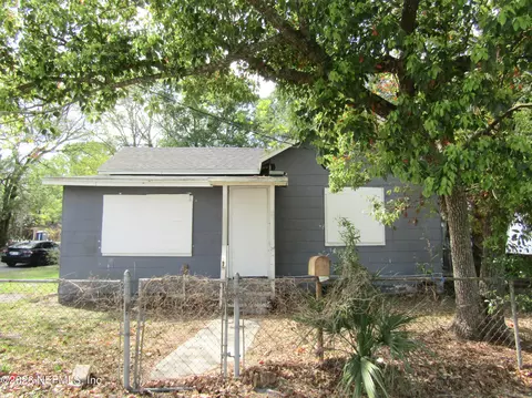 3102 Thomas St, Jacksonville, FL 32254
