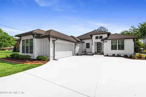 4743 Raggedy Point Rd, Fleming Island, FL 32003