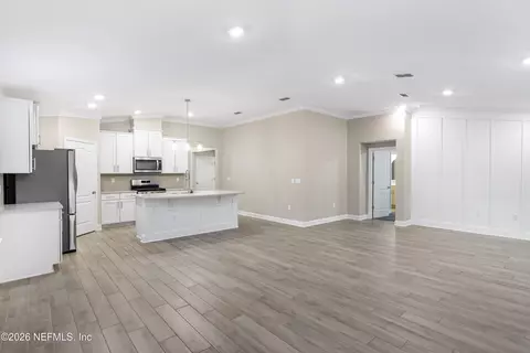 Living - 203 Narvarez Ave, Saint Augustine, FL 32084 photo 1 of 2