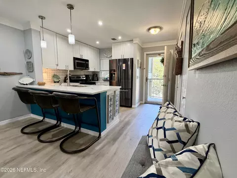 7 Arbor Club Dr #211, Ponte Vedra Beach, FL 32082