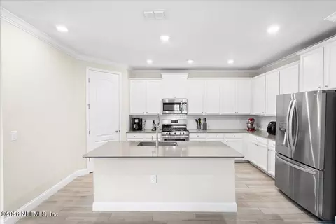 Kitchen - 88 Howell Ct, Saint Augustine, FL 32092 photo 2 of 2