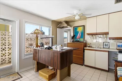 Kitchen - 10 Milliken Ln, Saint Augustine, FL 32080 photo 5 of 5