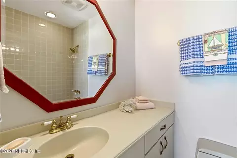 Bath - 10 Milliken Ln, Saint Augustine, FL 32080 photo 6 of 6