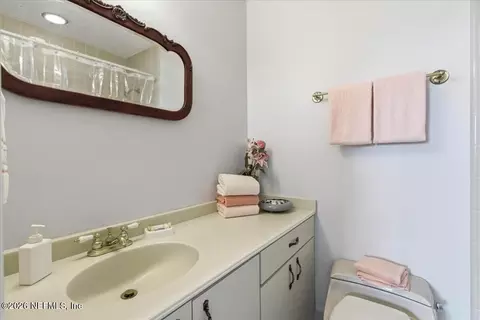 Bath - 10 Milliken Ln, Saint Augustine, FL 32080 photo 5 of 6