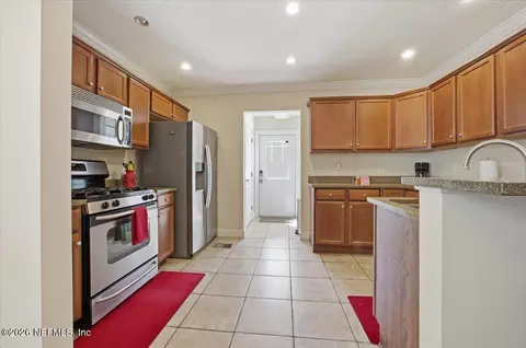 Kitchen - 18 Estey St, Saint Augustine, FL 32084 photo 1 of 1