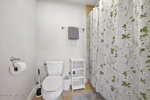 Bath - 18 Estey St, Saint Augustine, FL 32084 photo 3 of 3