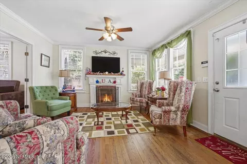 Living - 18 Estey St, Saint Augustine, FL 32084 photo 1 of 1