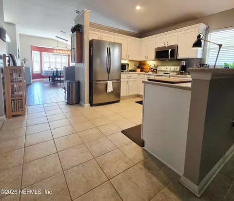 Kitchen - 1424 Tintern Ln, Saint Augustine, FL 32092 photo 2 of 3