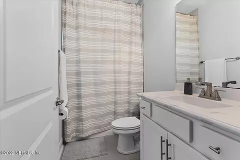 Bath - 476 Silverleaf Village Dr, Saint Augustine, FL 32092 photo 3 of 3
