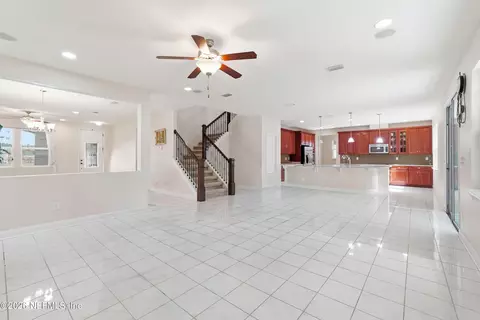 Living - 36 Saba Rock Dr, Saint Augustine, FL 32092 photo 6 of 8