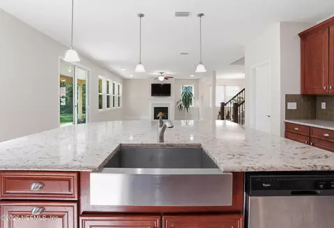 Kitchen - 36 Saba Rock Dr, Saint Augustine, FL 32092 photo 3 of 5