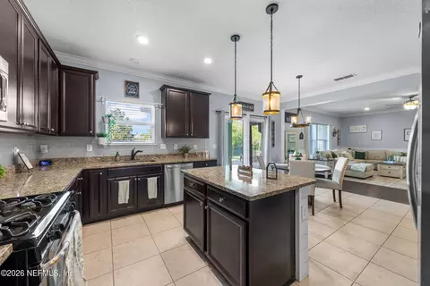 Kitchen - 112 Bluffton Ct, Saint Augustine, FL 32092 photo 5 of 6