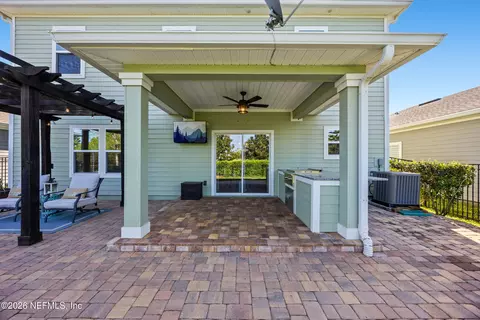 Exterior - 112 Bluffton Ct, Saint Augustine, FL 32092 photo 3 of 12