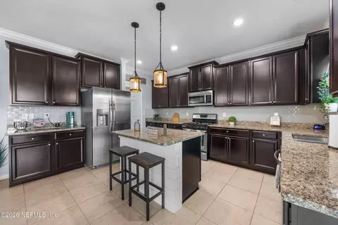 Kitchen - 112 Bluffton Ct, Saint Augustine, FL 32092 photo 2 of 6