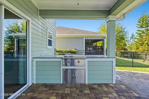Exterior - 112 Bluffton Ct, Saint Augustine, FL 32092 photo 2 of 12