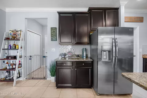 Kitchen - 112 Bluffton Ct, Saint Augustine, FL 32092 photo 3 of 6