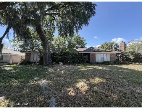4034 River Valley Rd S, Jacksonville, FL 32277