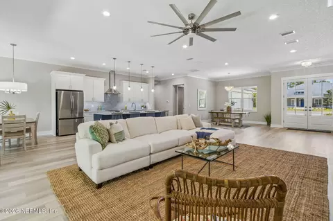 Living - 96050 Captains Pointe Rd, Yulee, FL 32097 photo 3 of 5
