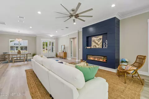 Living - 96050 Captains Pointe Rd, Yulee, FL 32097 photo 5 of 5