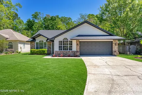 2123 Birch Bark Ct E, Jacksonville, FL 32246