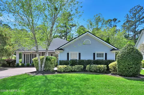 2380 Country Side Dr, Fleming Island, FL 32003