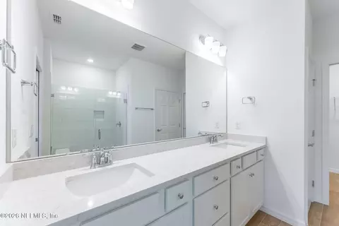 Bath - 261 Ecliptic Loop, Yulee, FL 32097 photo 1 of 3