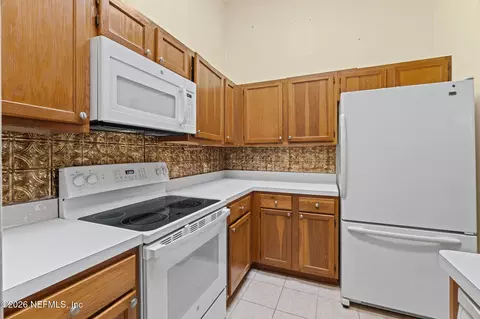 Kitchen - 36 Navarra Ct, Saint Augustine, FL 32086 photo 3 of 3