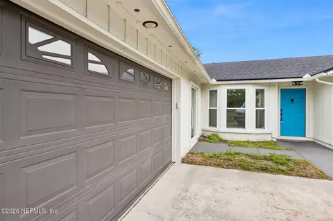 2395 Dumfries Ct E, Orange Park, FL 32065