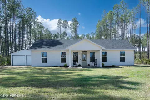 241656 Cr121, Hilliard, FL 32046