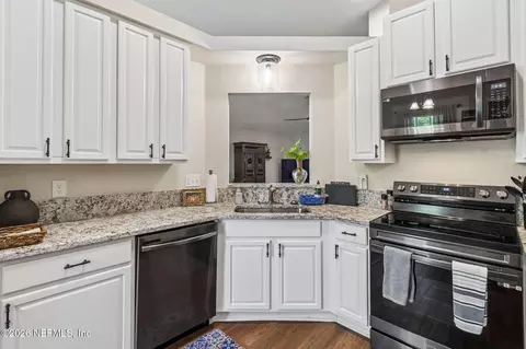 Kitchen - 1671 Dockside Dr, Fleming Island, FL 32003 photo 1 of 1