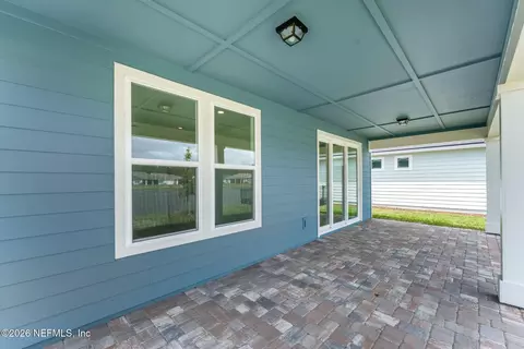 Exterior - 401 Tranquil Trail Cir, Yulee, FL 32097 photo 4 of 7