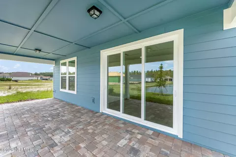 Exterior - 401 Tranquil Trail Cir, Yulee, FL 32097 photo 3 of 7