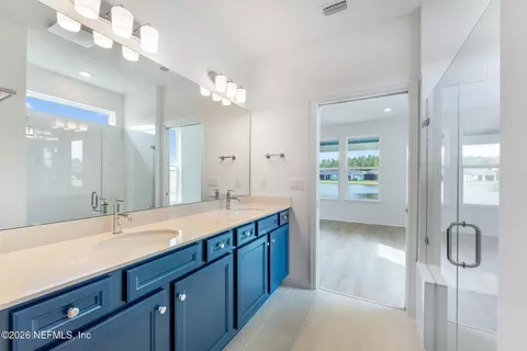 Bath - 401 Tranquil Trail Cir, Yulee, FL 32097 photo 3 of 4
